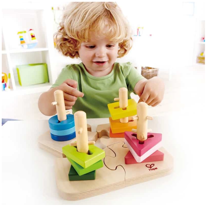 Juguete de madera puzzle apilable hape