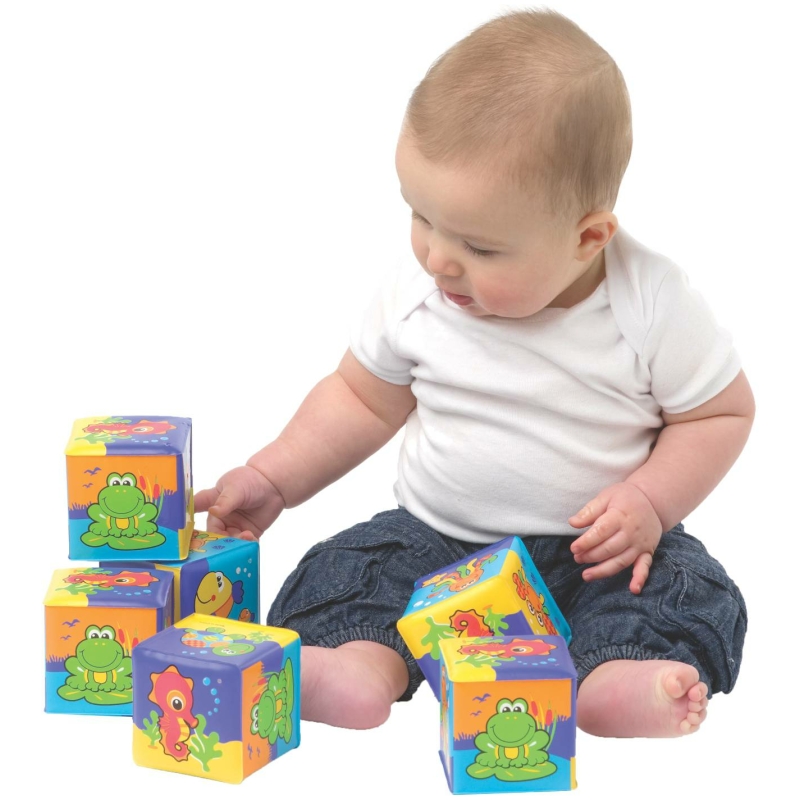 Juguete cubos blandos para el baño playgro