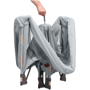 Cuna playard swift beyond grey maxi cosi