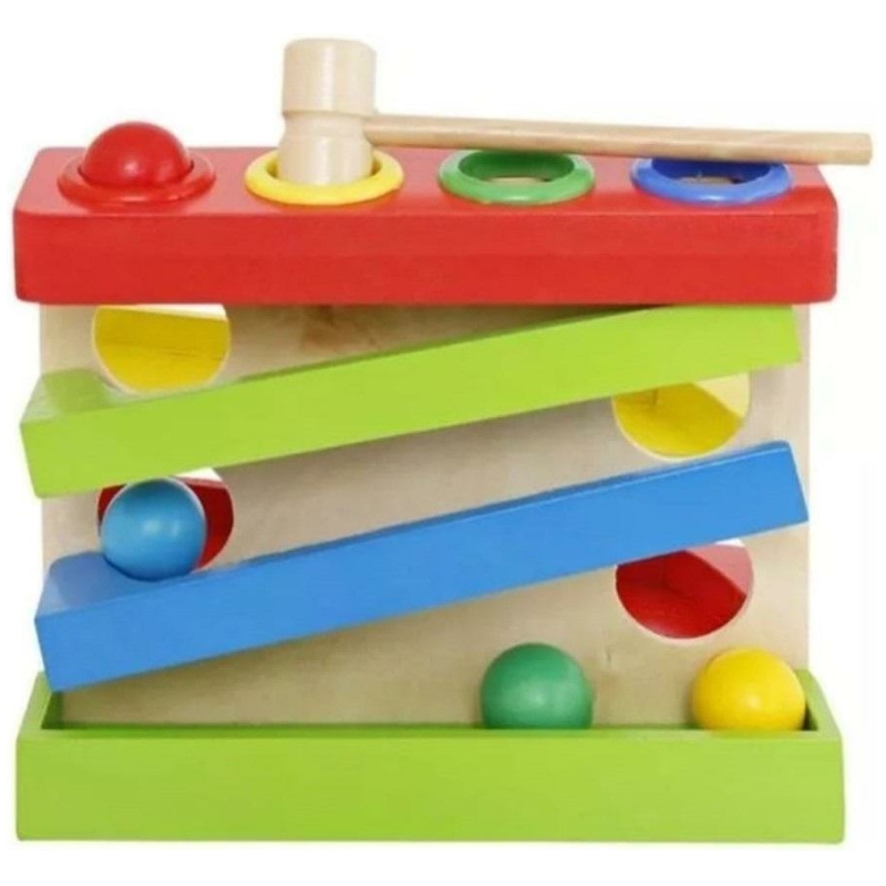 Juego cascada con martillo