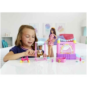 Barbie skipper babysitter parque de juegos